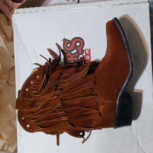 Cavenders boots 👢